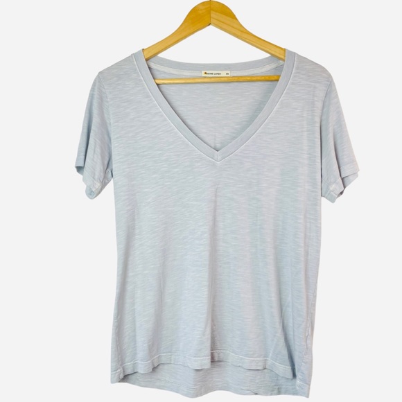 Marine Layer Boyfriend V-Neck Tee Short Sleeve Women’s T-Shirt in Size XS - Picture 2 of 16